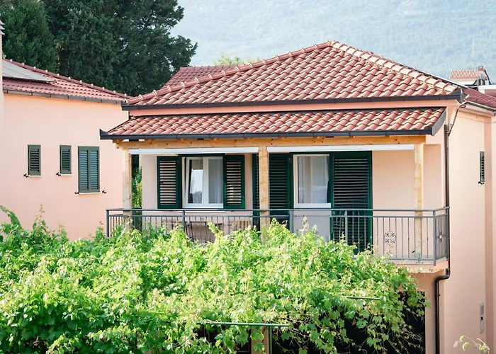 22 Kaštela