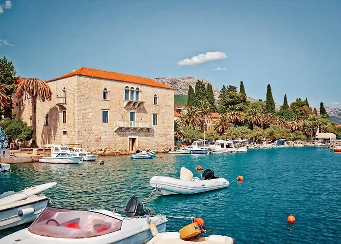 22 * Kaštela